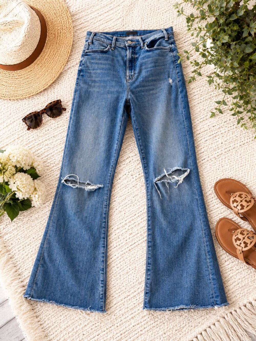 Mother |The Hustler Ankle Fray, size 27, in Can’t Stop Staring
